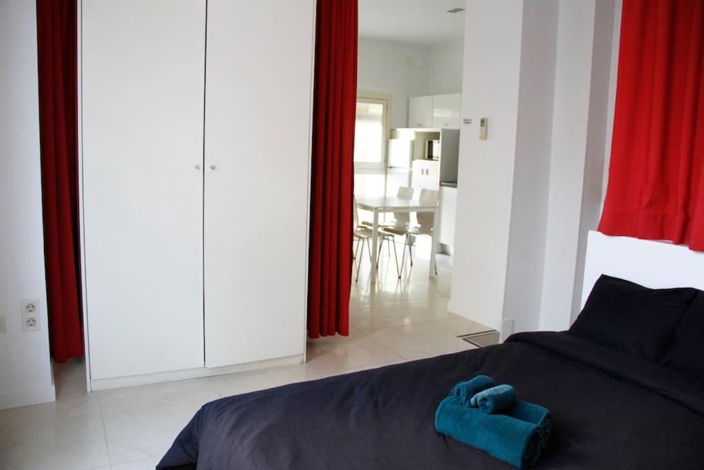 Cosy Apartment / Literally At The Foot Of Alhambra Granada Dış mekan fotoğraf